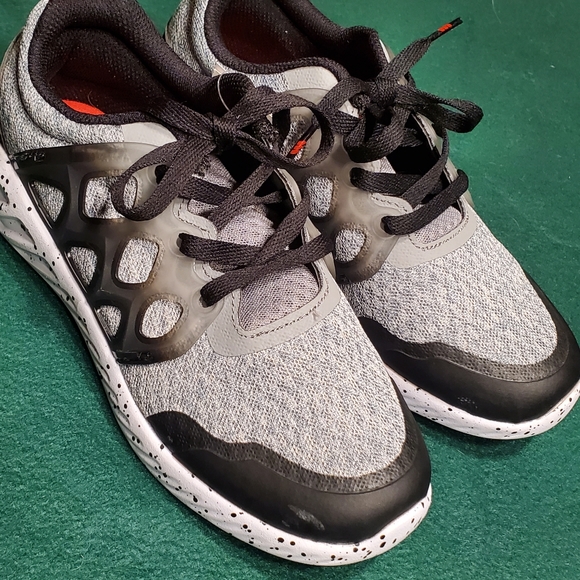 PRICE REDUCTION!! NWT All in Motion gray sneakers - Picture 15 of 15